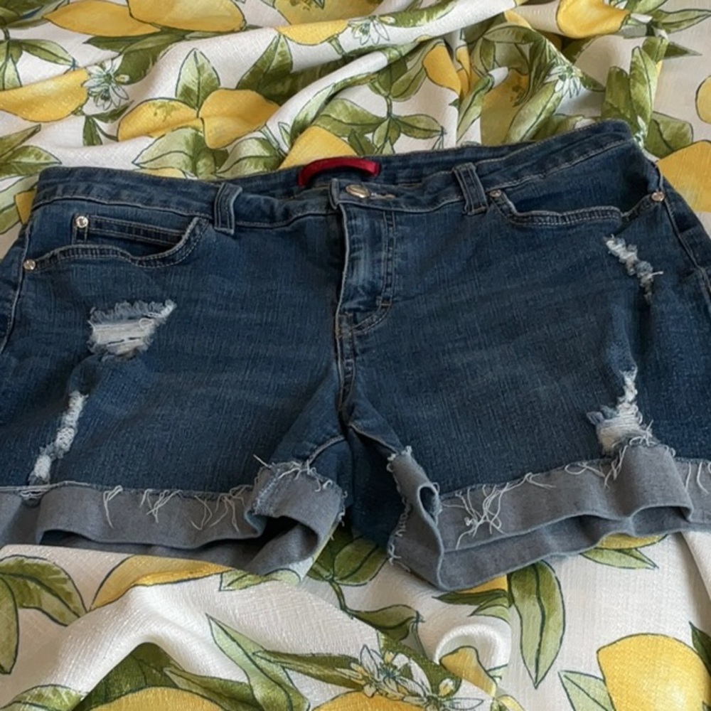 Jennifer Lopez Woman’s Denim Shorts